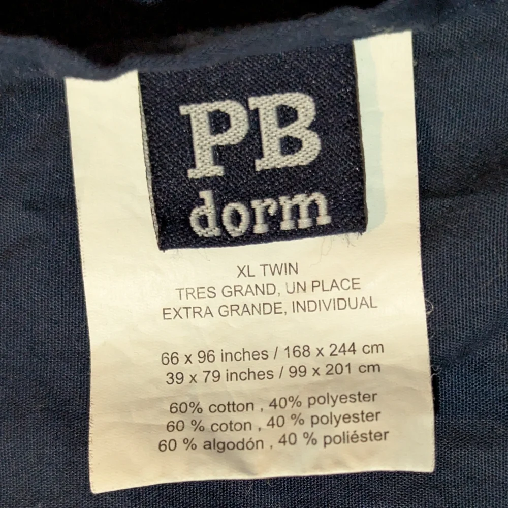 POTTERY BARN pb teen navy twin xl flat sheet